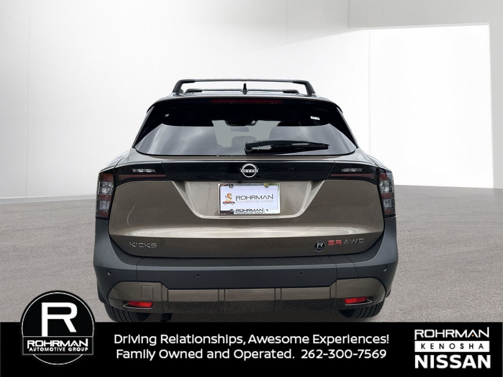 2026 Nissan Kicks SR AWD Cold Weather Package