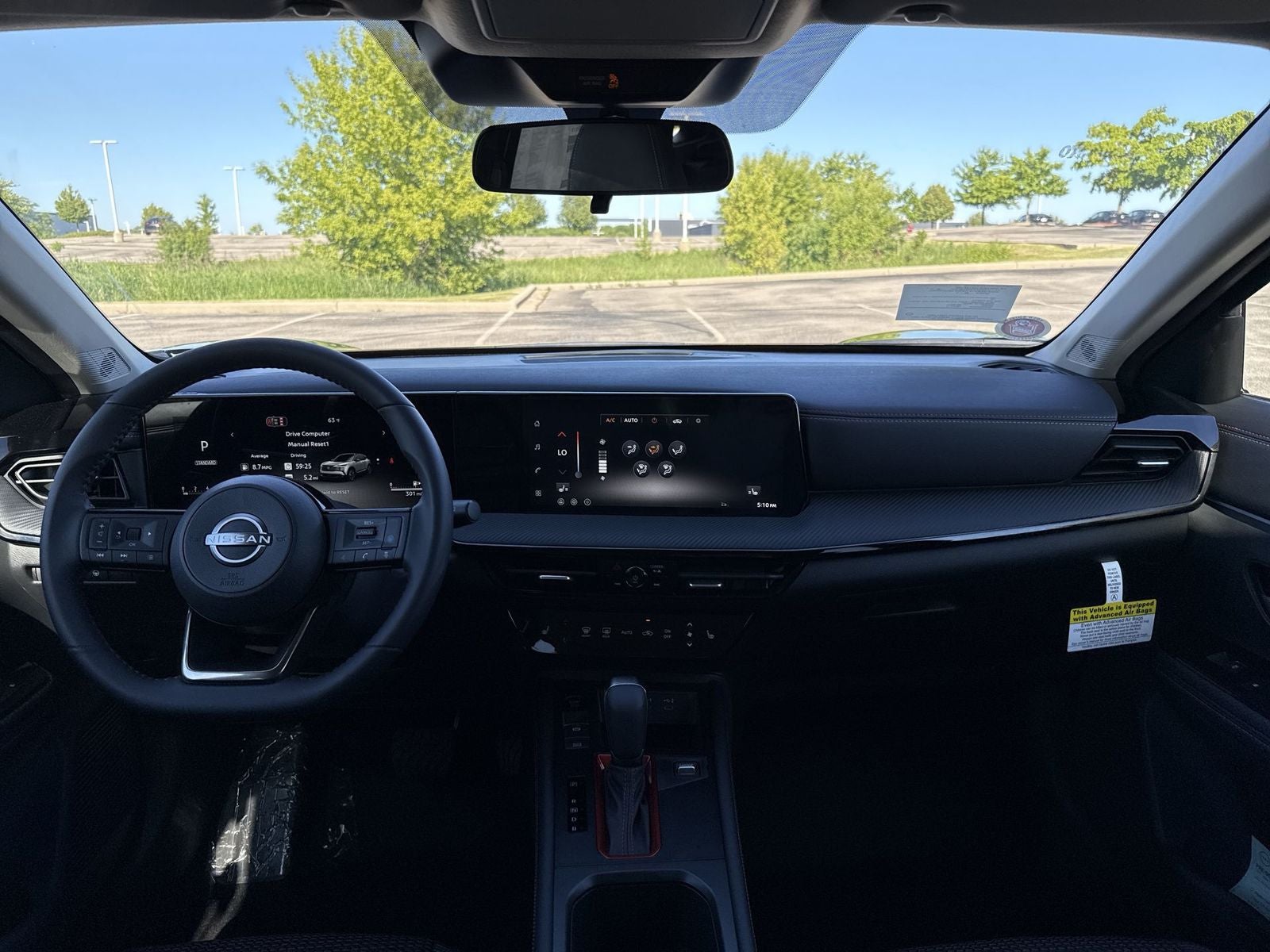 2026 Nissan Kicks SR AWD Cold Weather Package