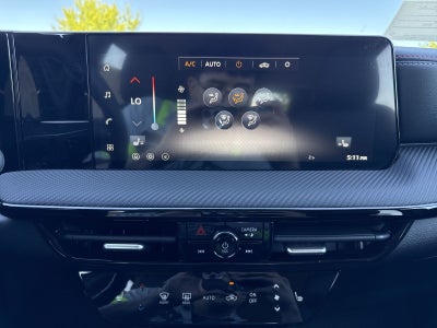 2026 Nissan Kicks SR AWD Cold Weather Package