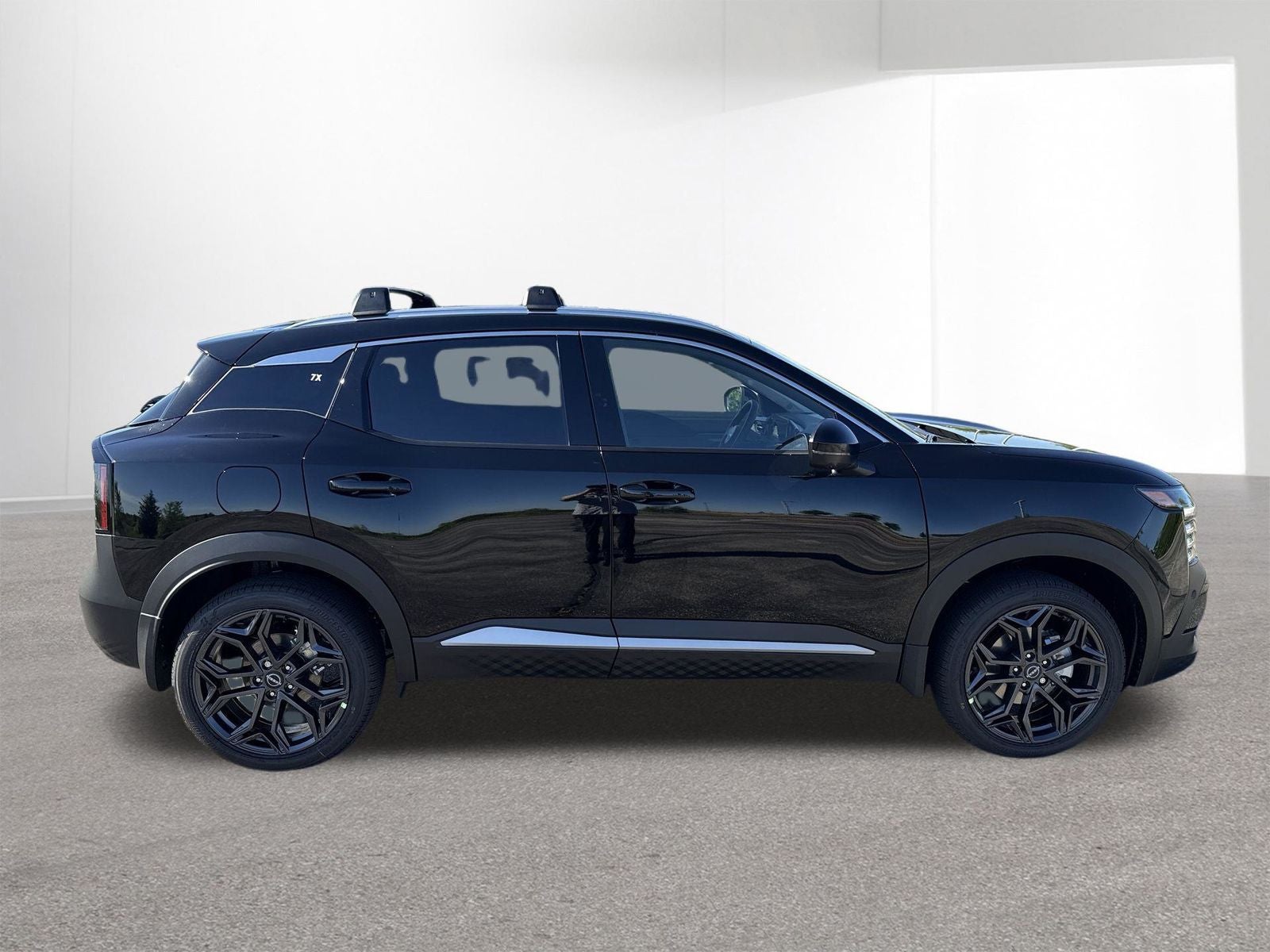 2026 Nissan Kicks SR AWD Cold Weather Package
