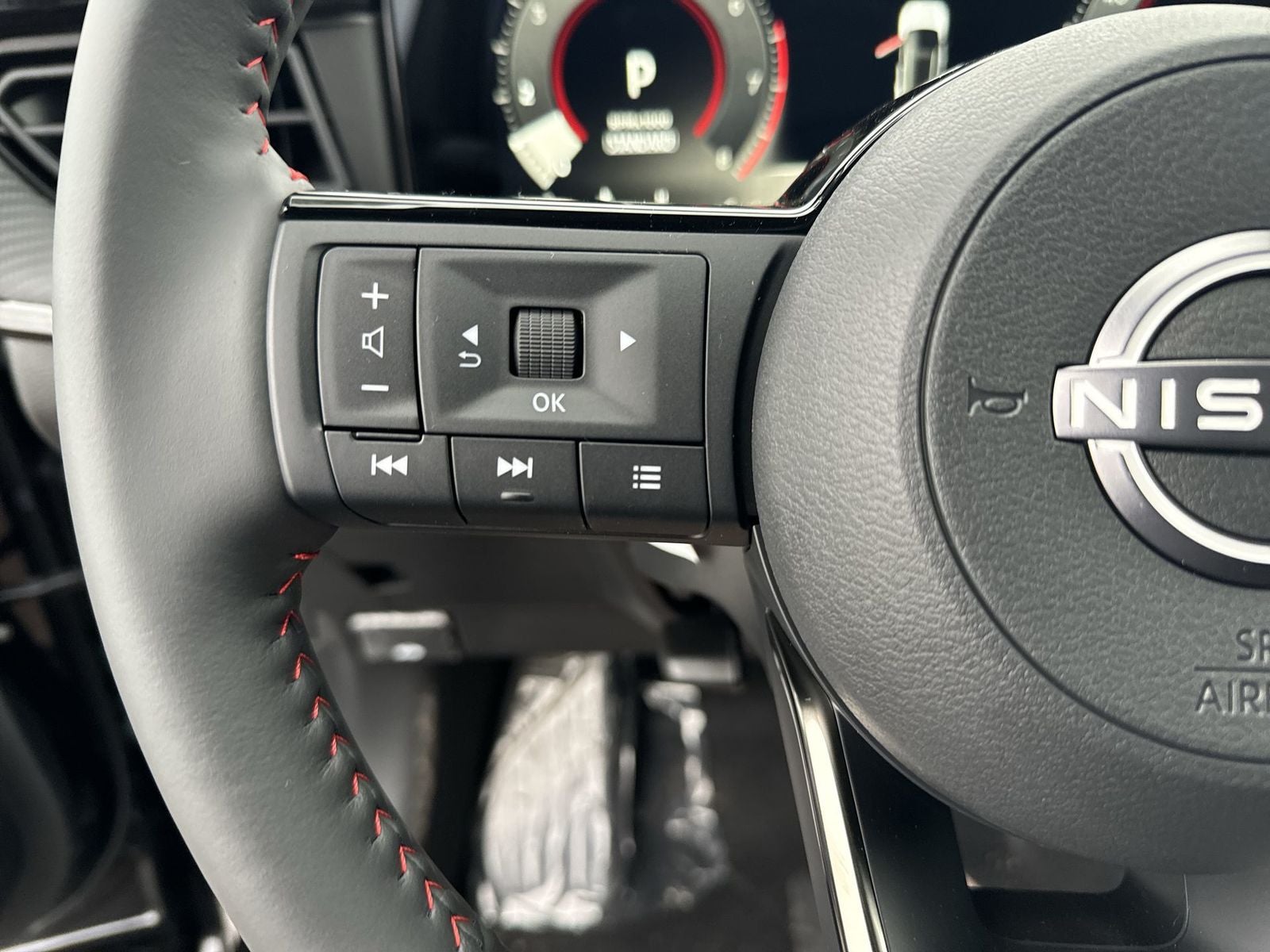 2026 Nissan Kicks SR AWD Cold Weather Package