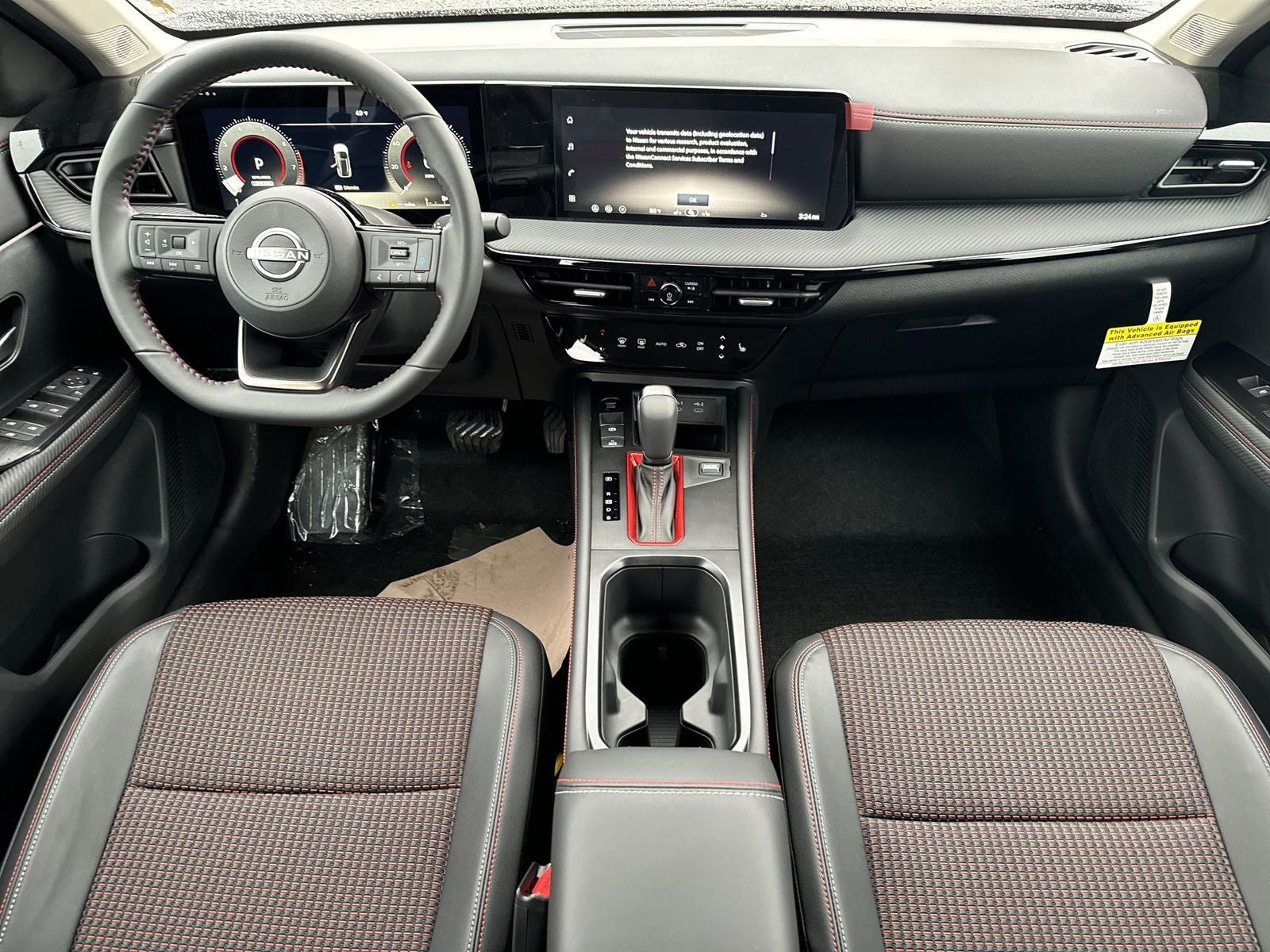 2026 Nissan Kicks SR AWD Cold Weather Package