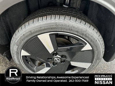 2026 Nissan Kicks SR AWD Cold Weather Package