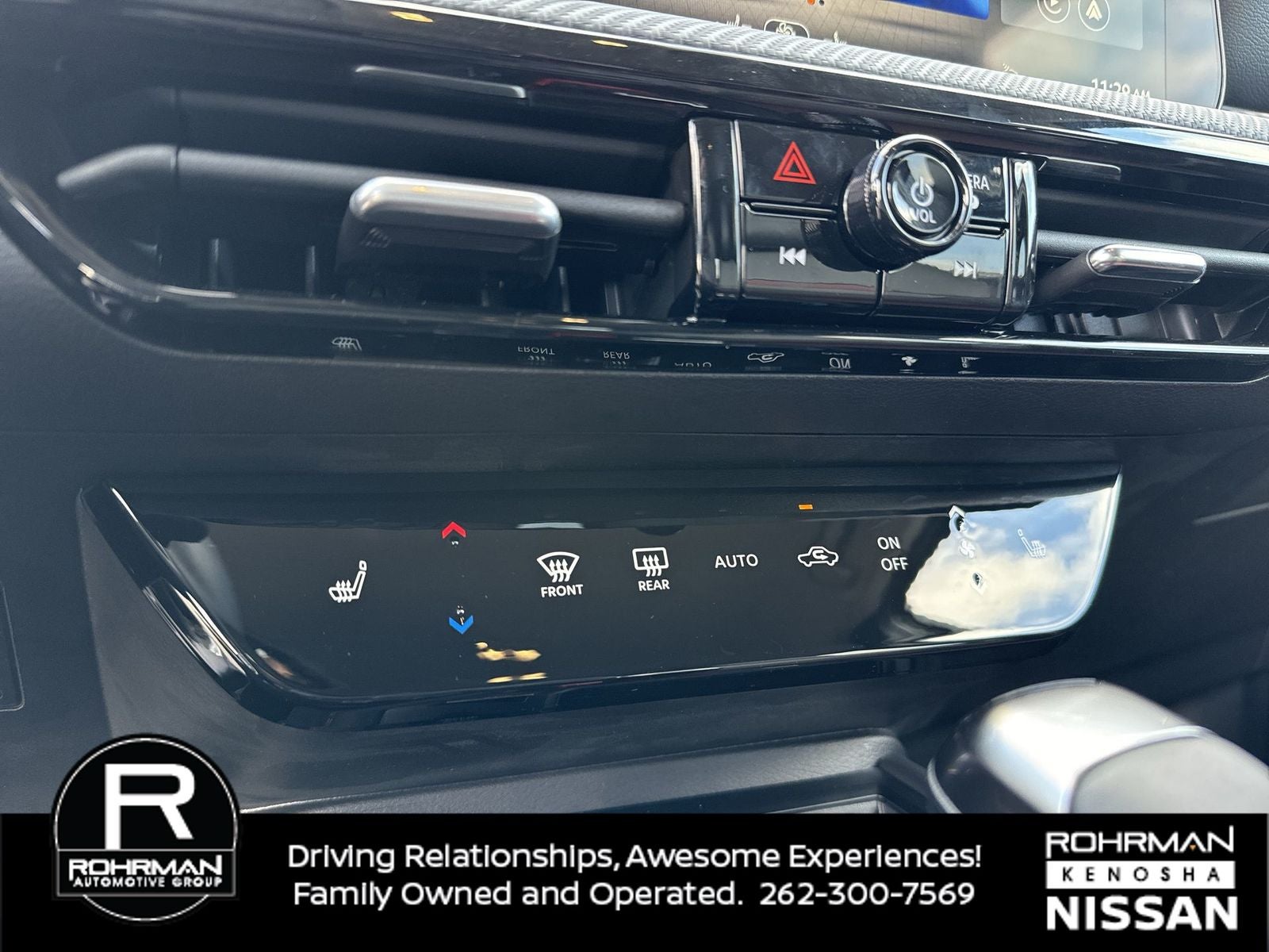 2026 Nissan Kicks SR AWD Cold Weather Package