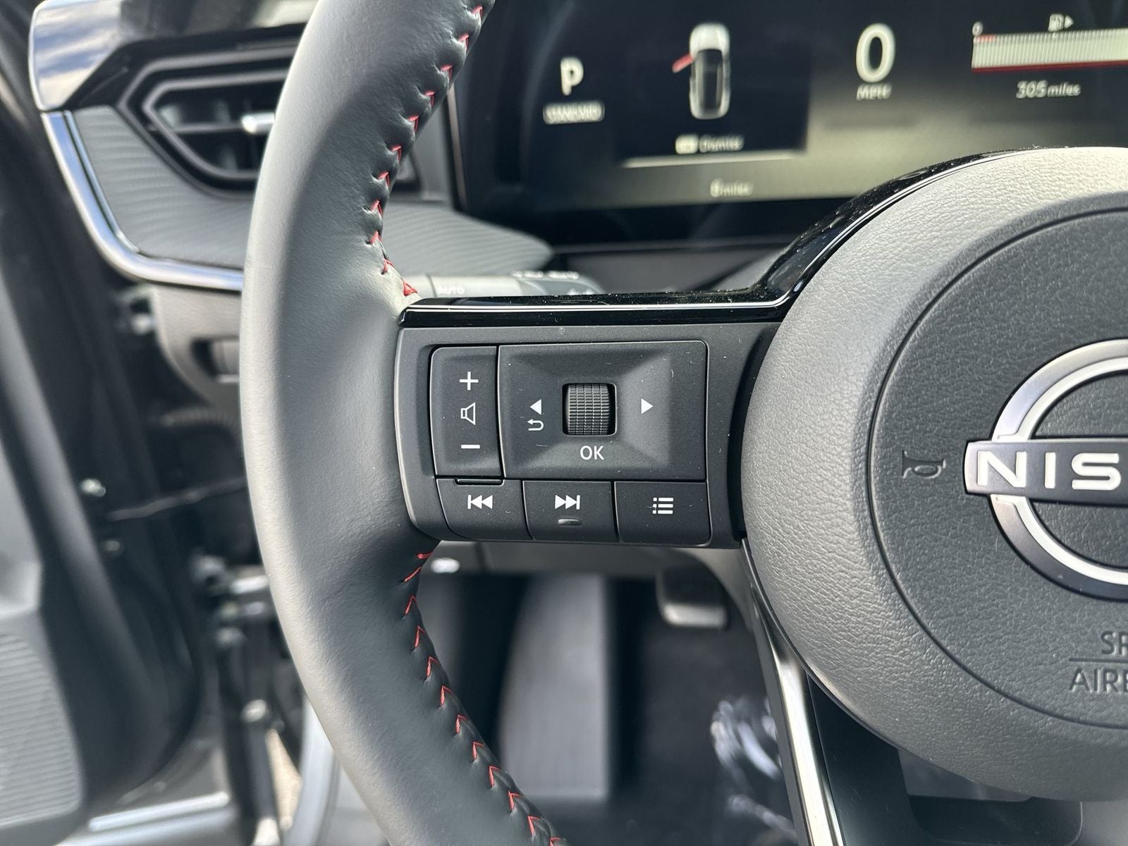 2026 Nissan Kicks SR AWD Cold Weather Package