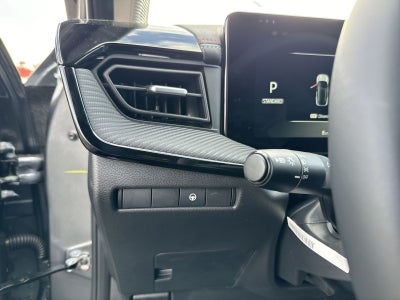 2026 Nissan Kicks SR AWD Cold Weather Package