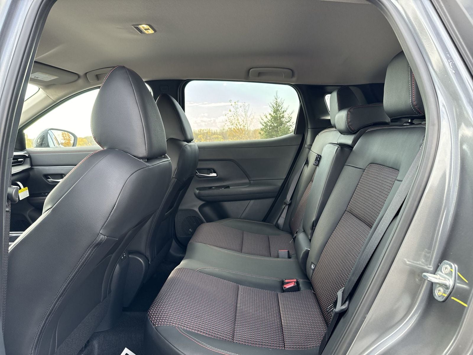 2026 Nissan Kicks SR AWD Cold Weather Package