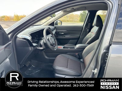 2026 Nissan Kicks SR AWD Cold Weather Package