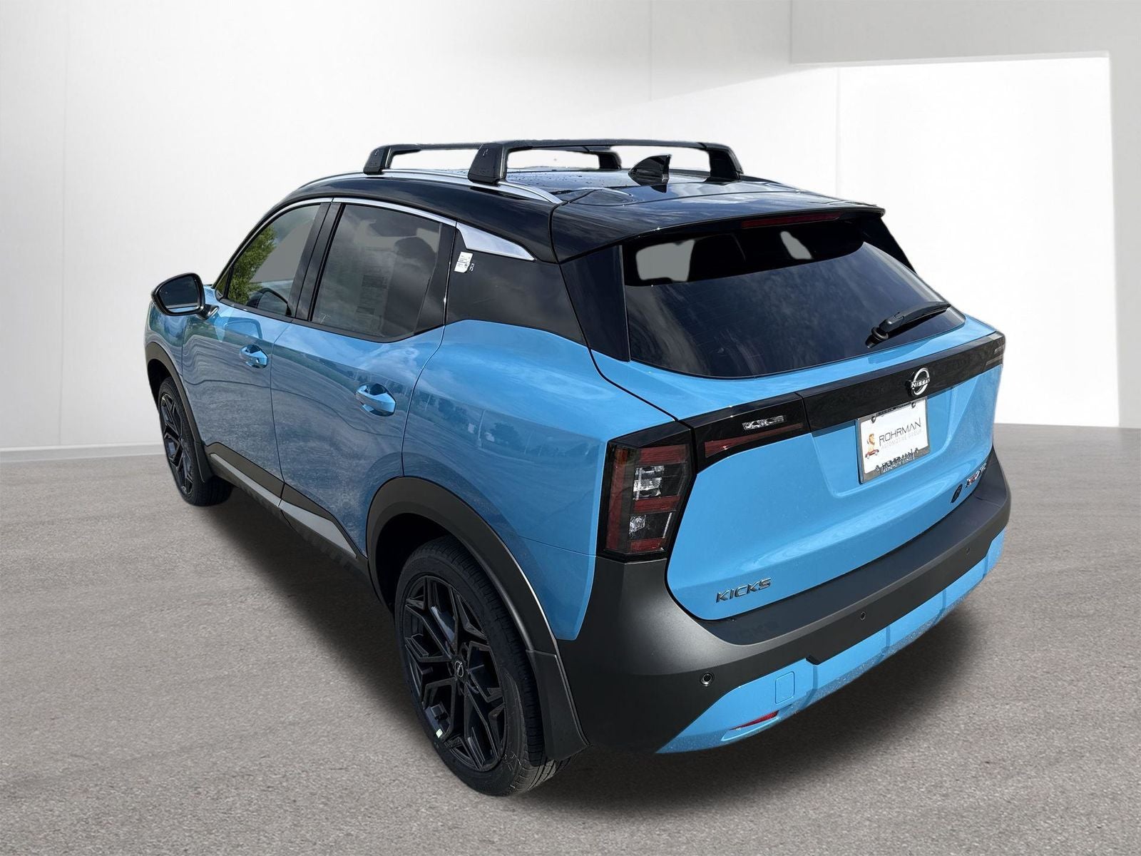 2026 Nissan Kicks SR AWD Cold Weather Package