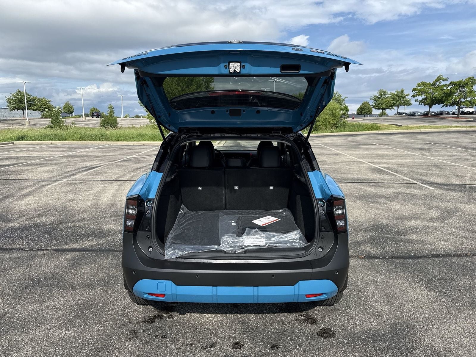 2026 Nissan Kicks SR AWD Cold Weather Package