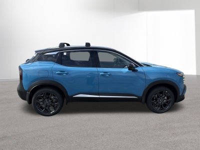 2026 Nissan Kicks SR AWD Cold Weather Package