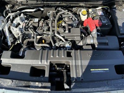 2026 Nissan Kicks SR AWD Cold Weather Package