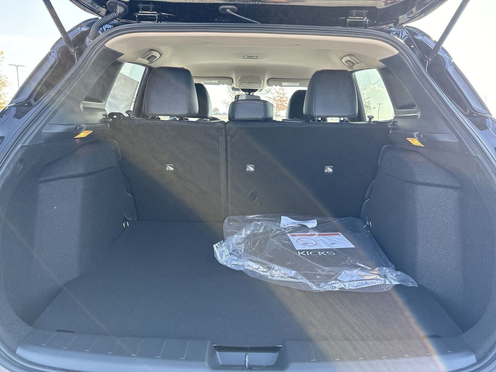 2026 Nissan Kicks SR AWD Cold Weather Package