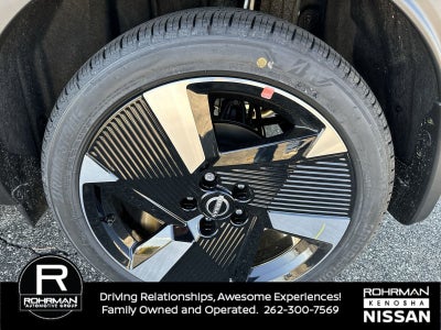 2026 Nissan Kicks SR AWD Cold Weather Package