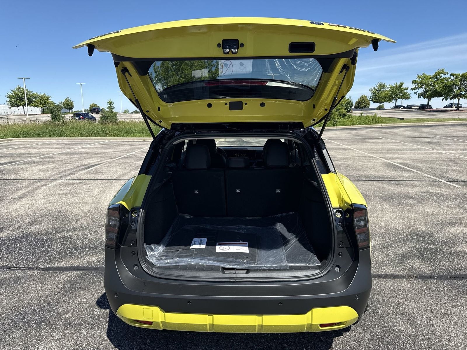 2026 Nissan Kicks SR AWD Premium Package