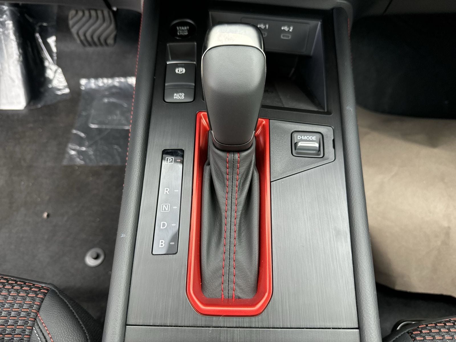 2026 Nissan Kicks SR AWD Premium Package