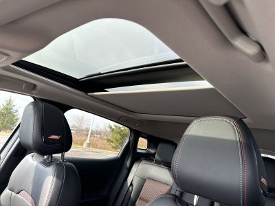 2026 Nissan Kicks SR AWD Premium Package