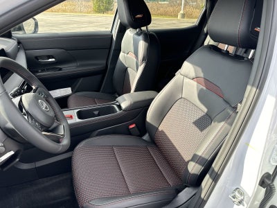 2026 Nissan Kicks SR AWD Premium Package