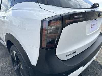 2026 Nissan Kicks SR AWD Premium Package