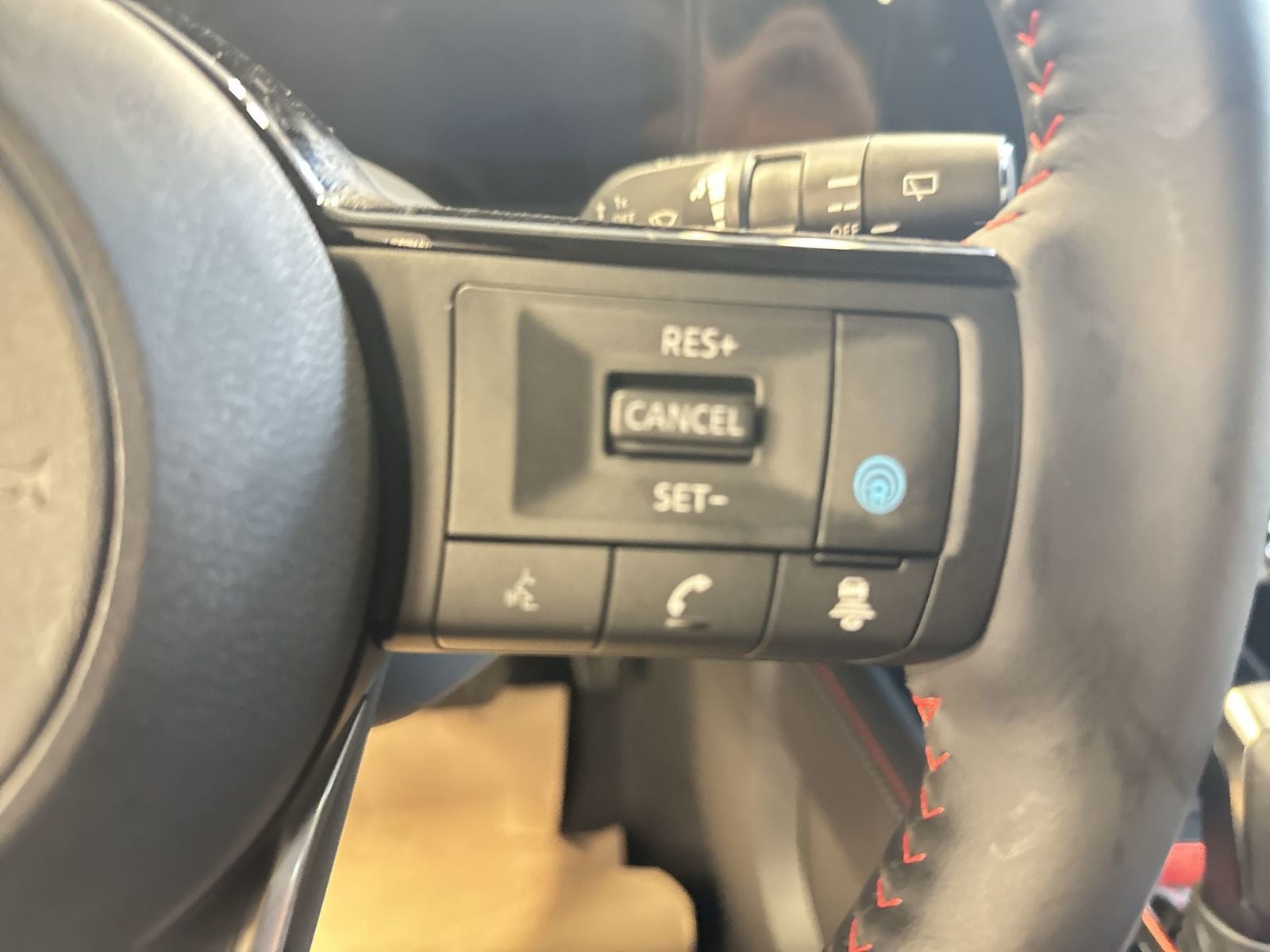 2026 Nissan Kicks SR AWD Premium Package