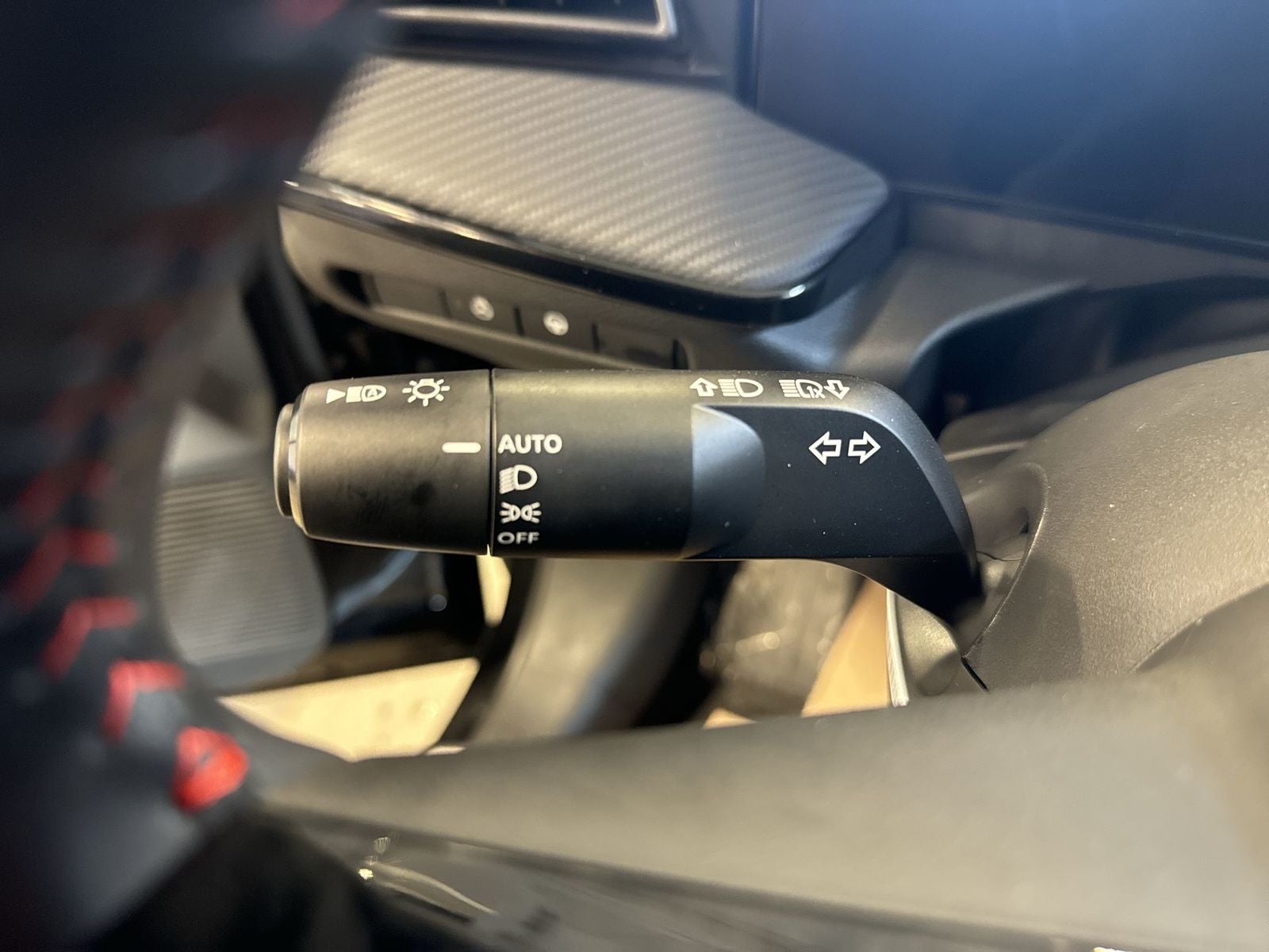 2026 Nissan Kicks SR AWD Premium Package