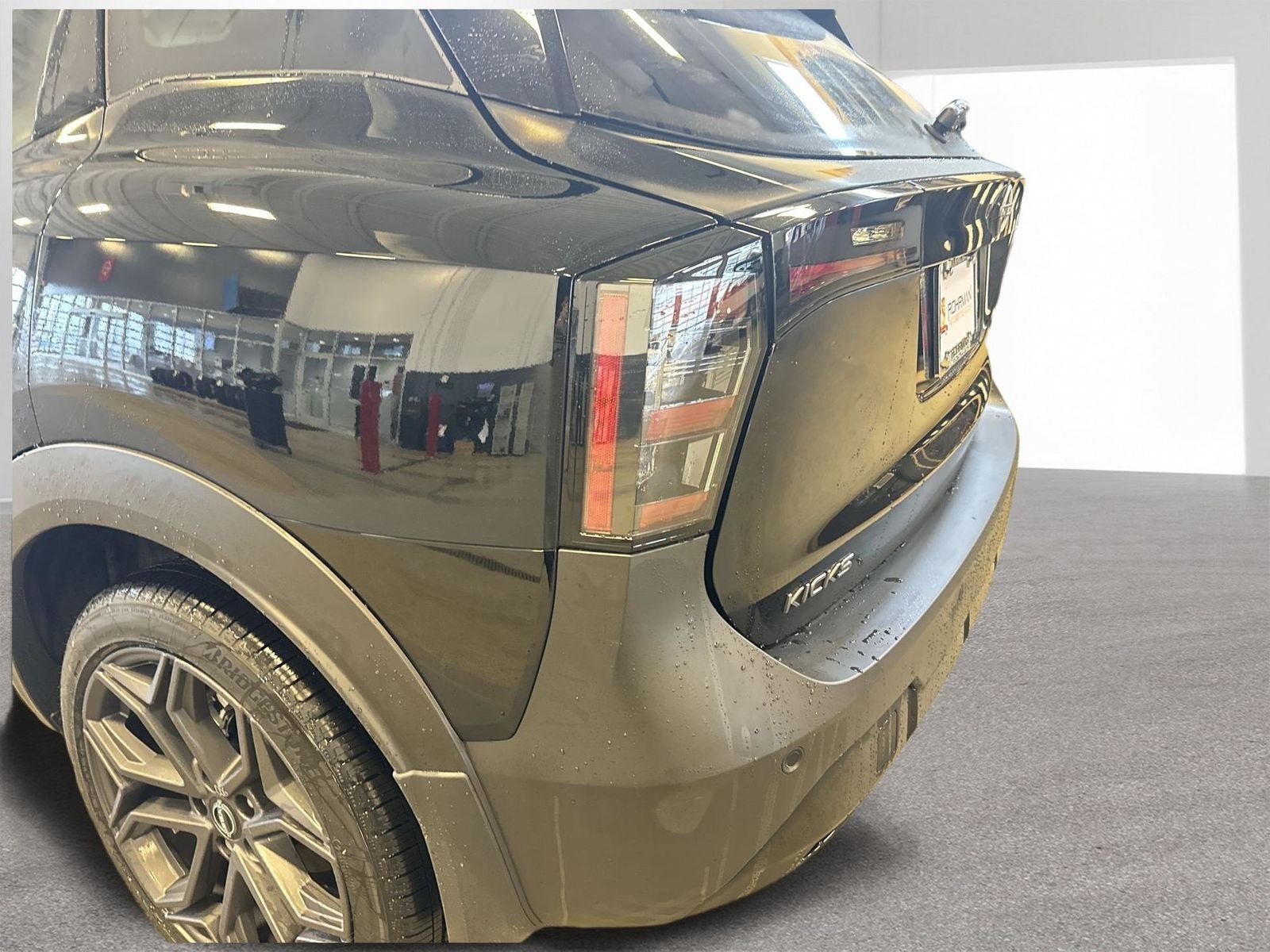 2026 Nissan Kicks SR AWD Premium Package