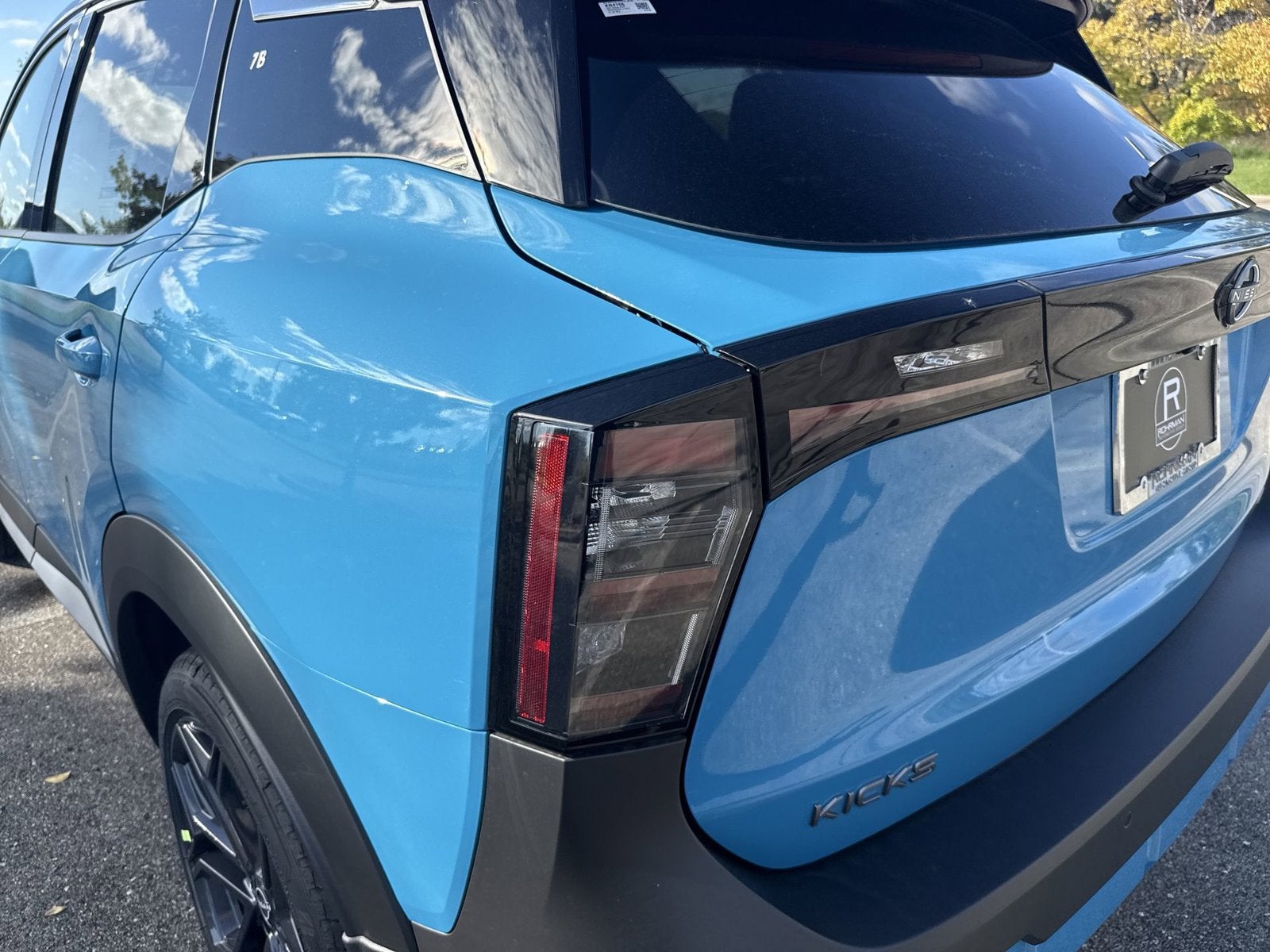 2027 Nissan Kicks SR AWD