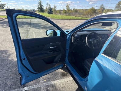 2027 Nissan Kicks SR AWD