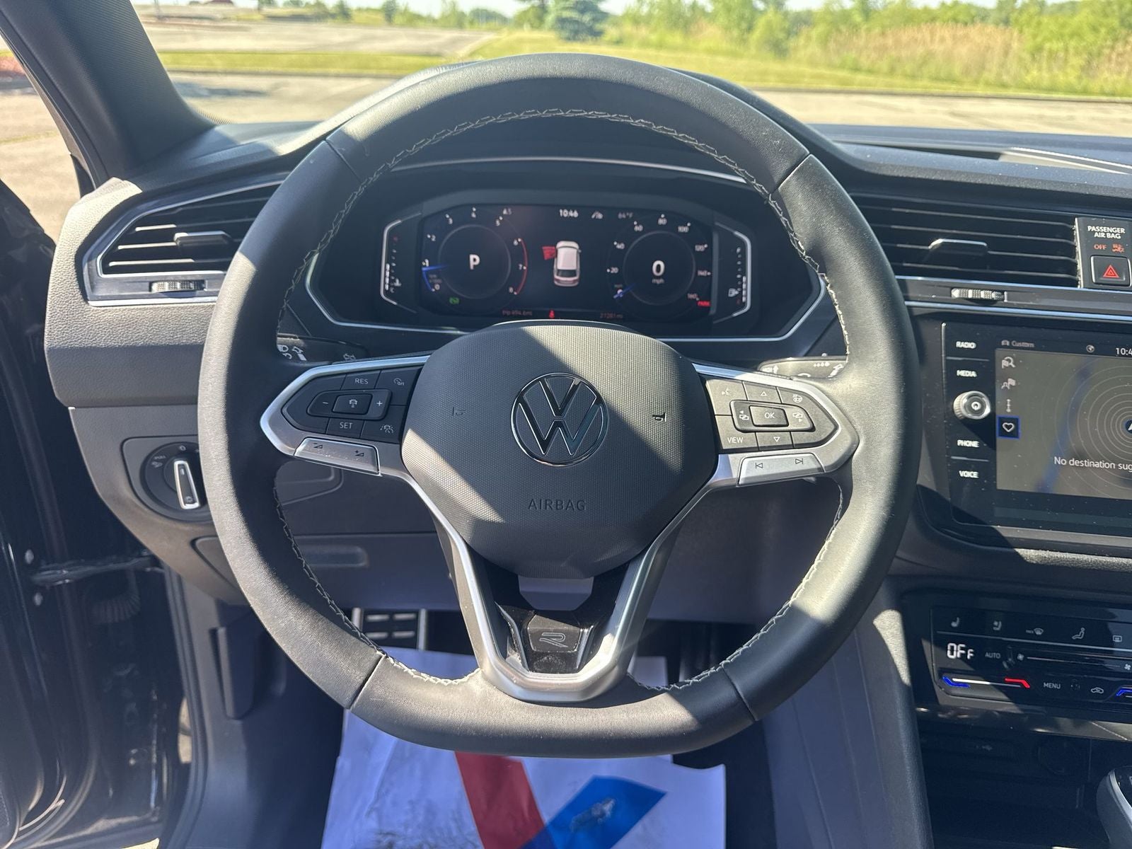 2023 Volkswagen Tiguan 2.0T SEL R-Line
