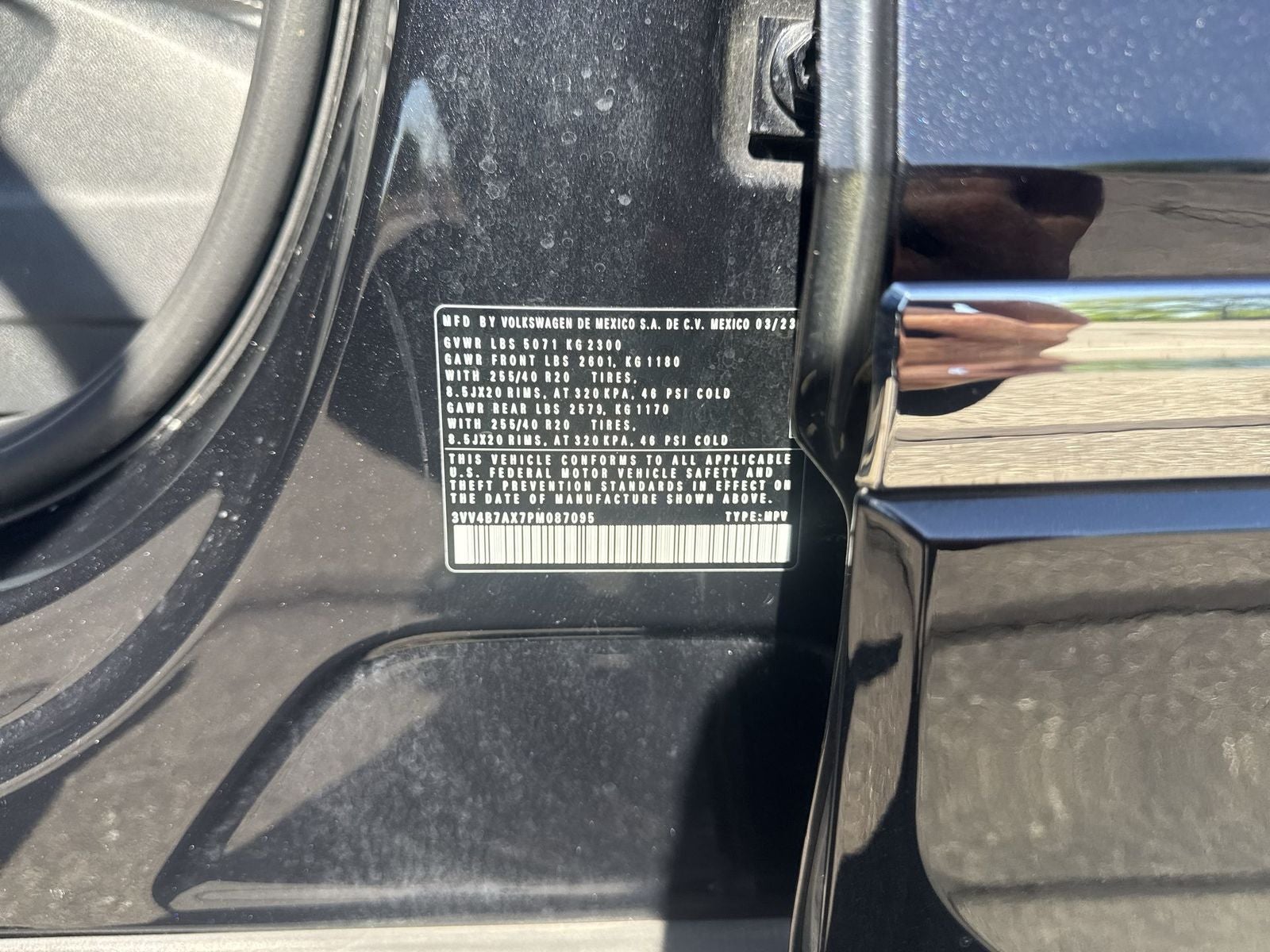 2023 Volkswagen Tiguan 2.0T SEL R-Line