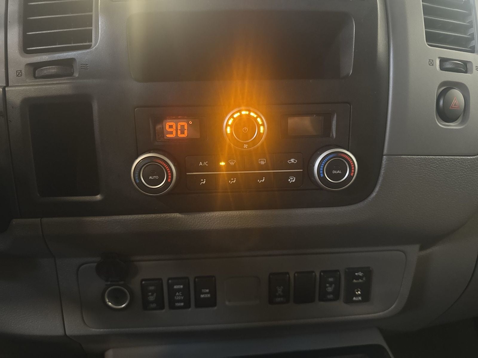 2016 Nissan NV Passenger SL