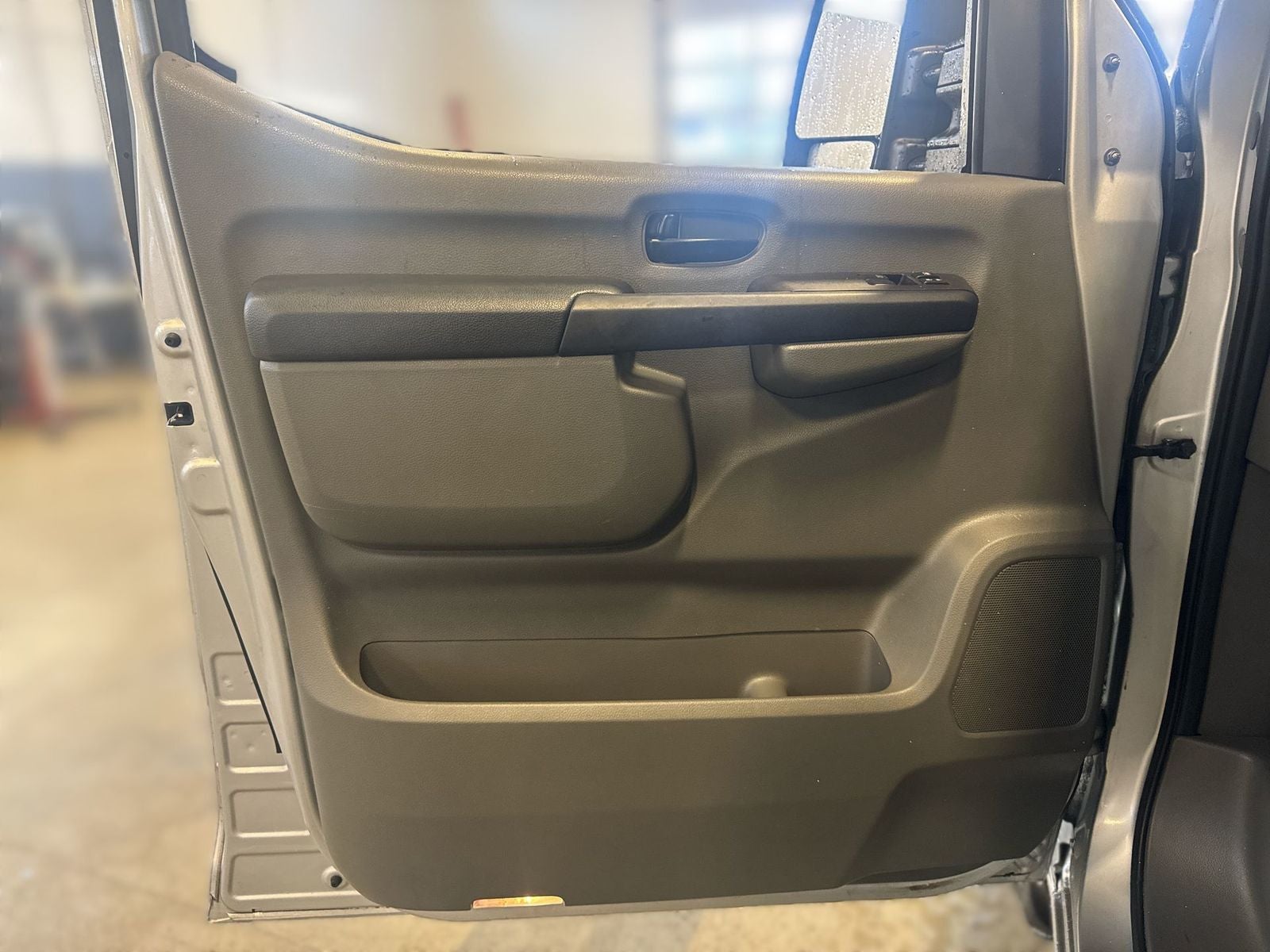 2016 Nissan NV Passenger SL