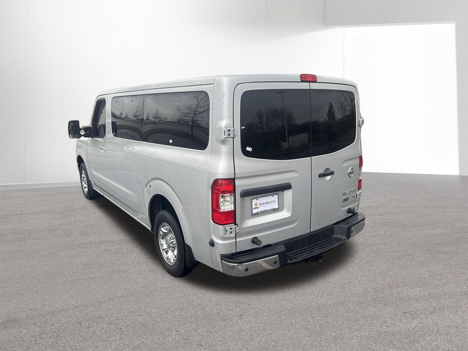 2016 Nissan NV Passenger SL