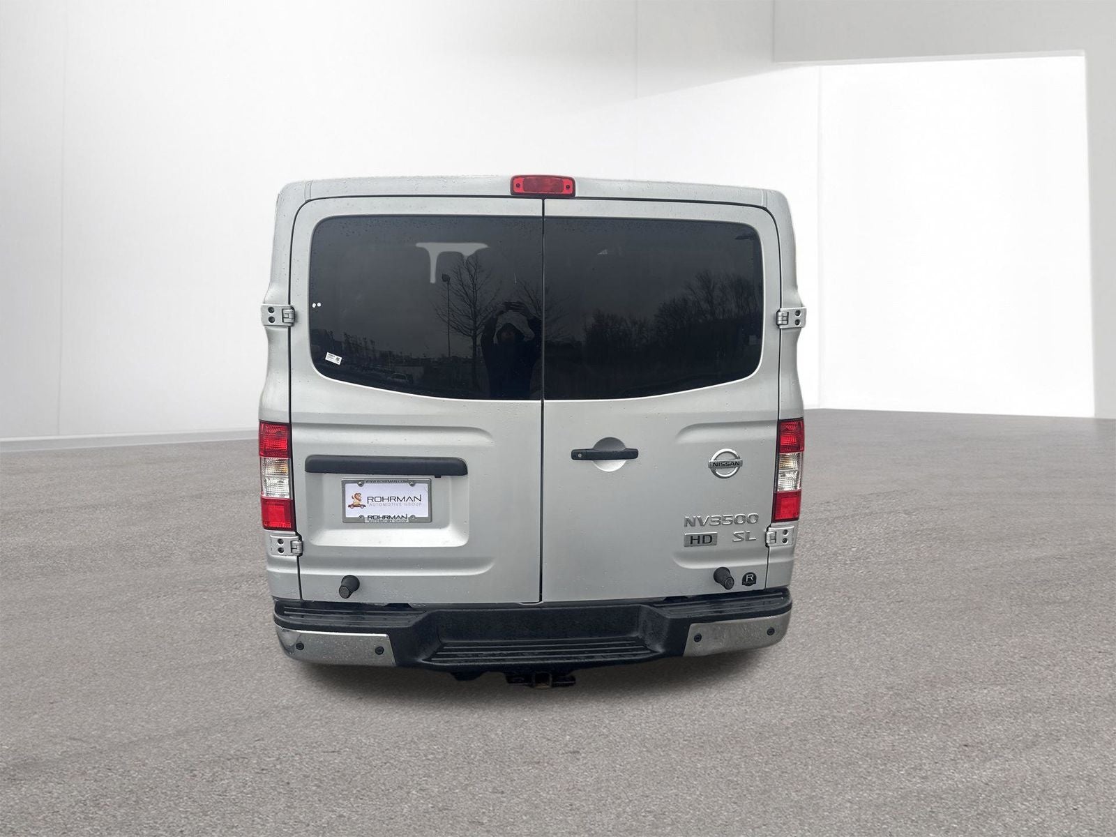 2016 Nissan NV Passenger SL