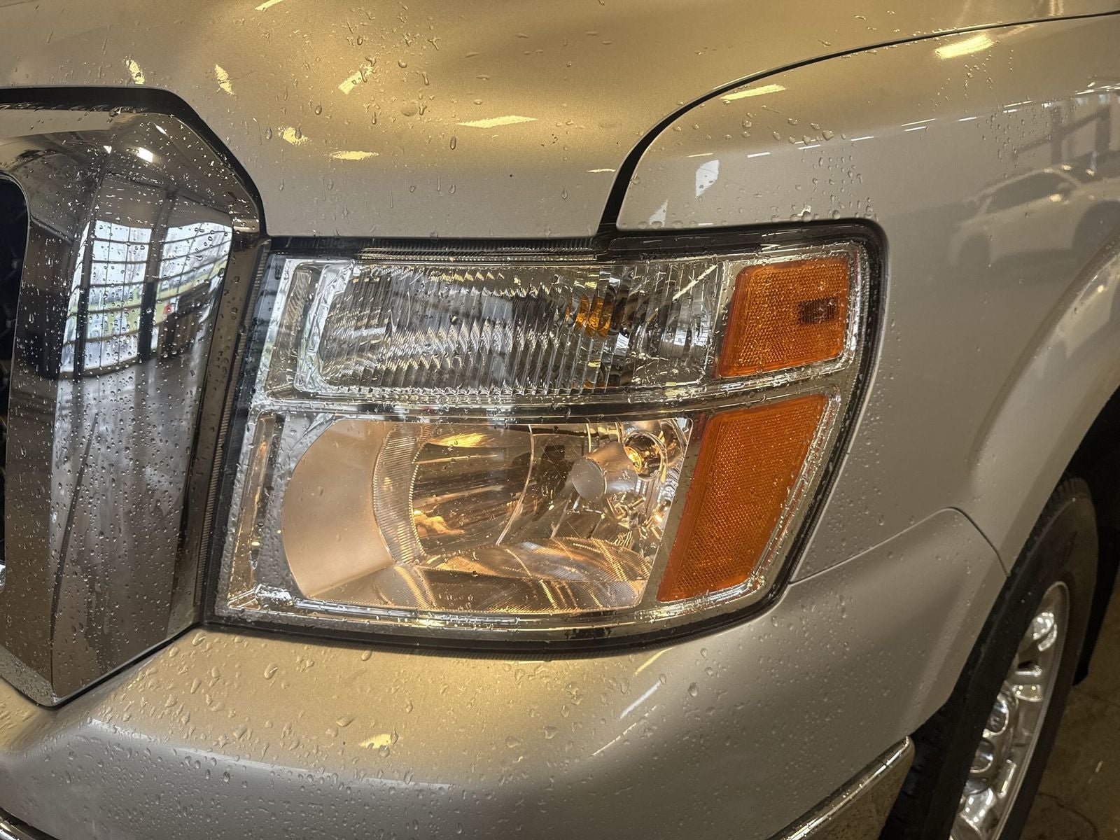 2016 Nissan NV Passenger SL