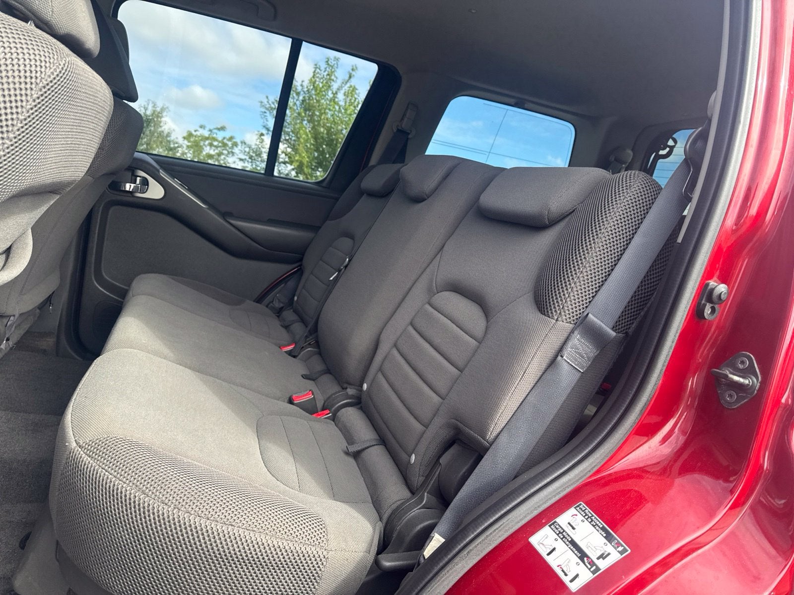 2010 Nissan Pathfinder S