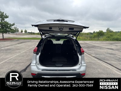 2020 Nissan Rogue SL