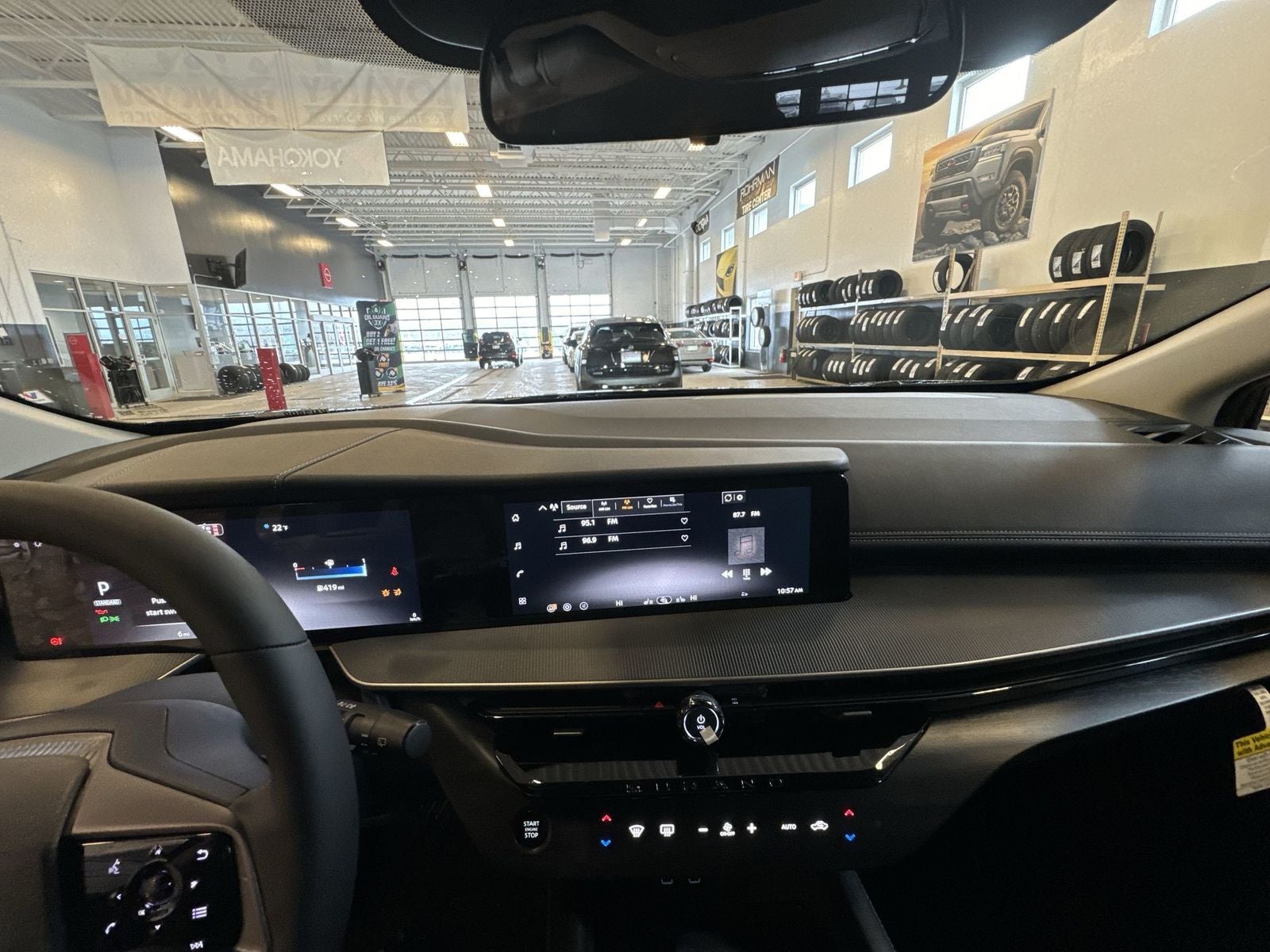 2026 Nissan Murano SV