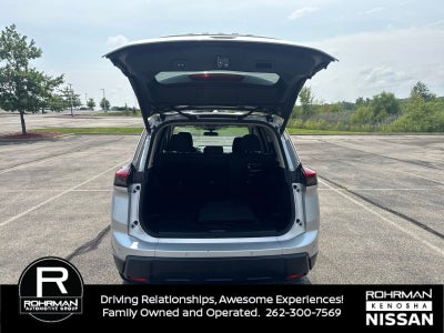 2025 Nissan Rogue SV