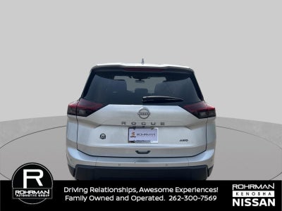 2025 Nissan Rogue SV