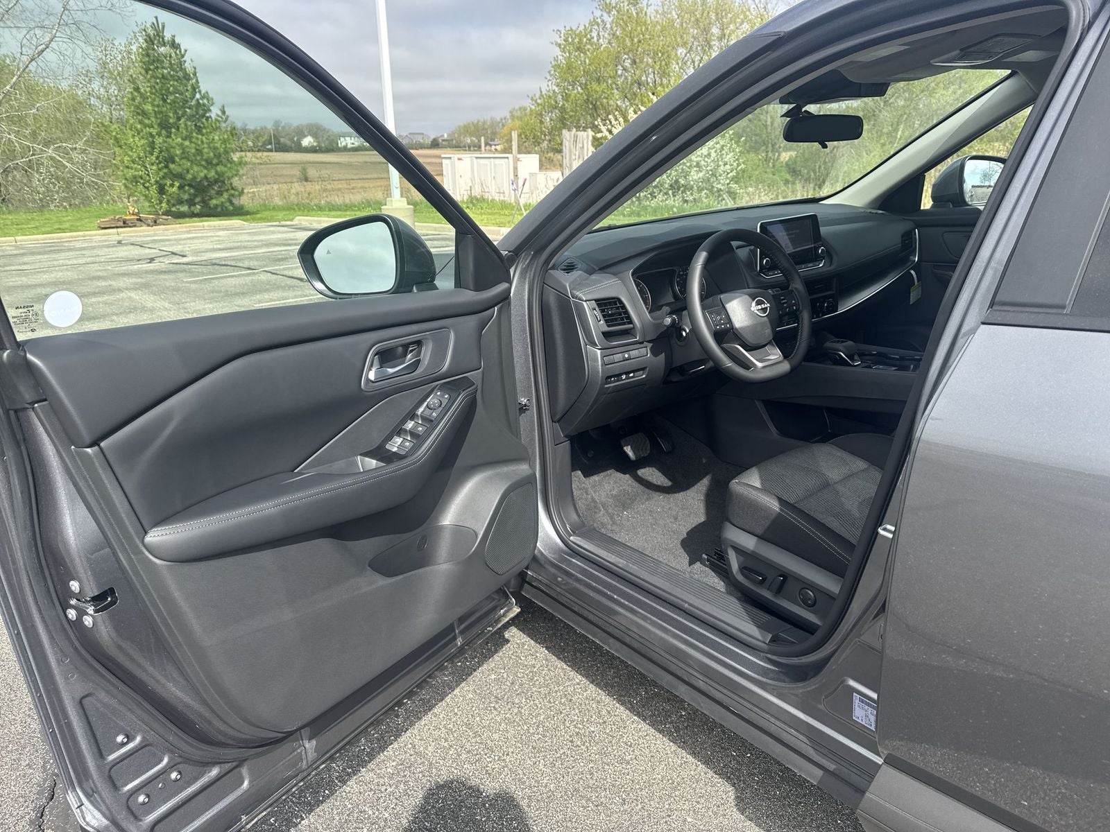 2026 Nissan Rogue SV Cold Weather Package