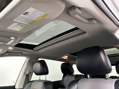 2020 Nissan Pathfinder SL Premium Package