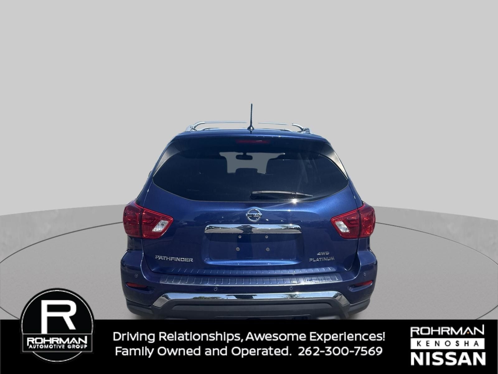 2017 Nissan Pathfinder Platinum