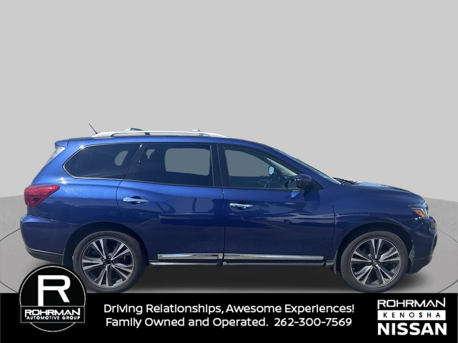 2017 Nissan Pathfinder Platinum