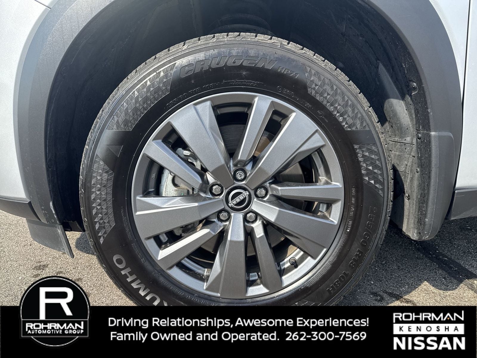 2025 Nissan Pathfinder SV 4WD