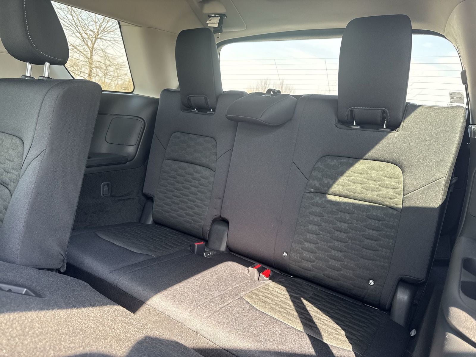 2025 Nissan Pathfinder SV 4WD