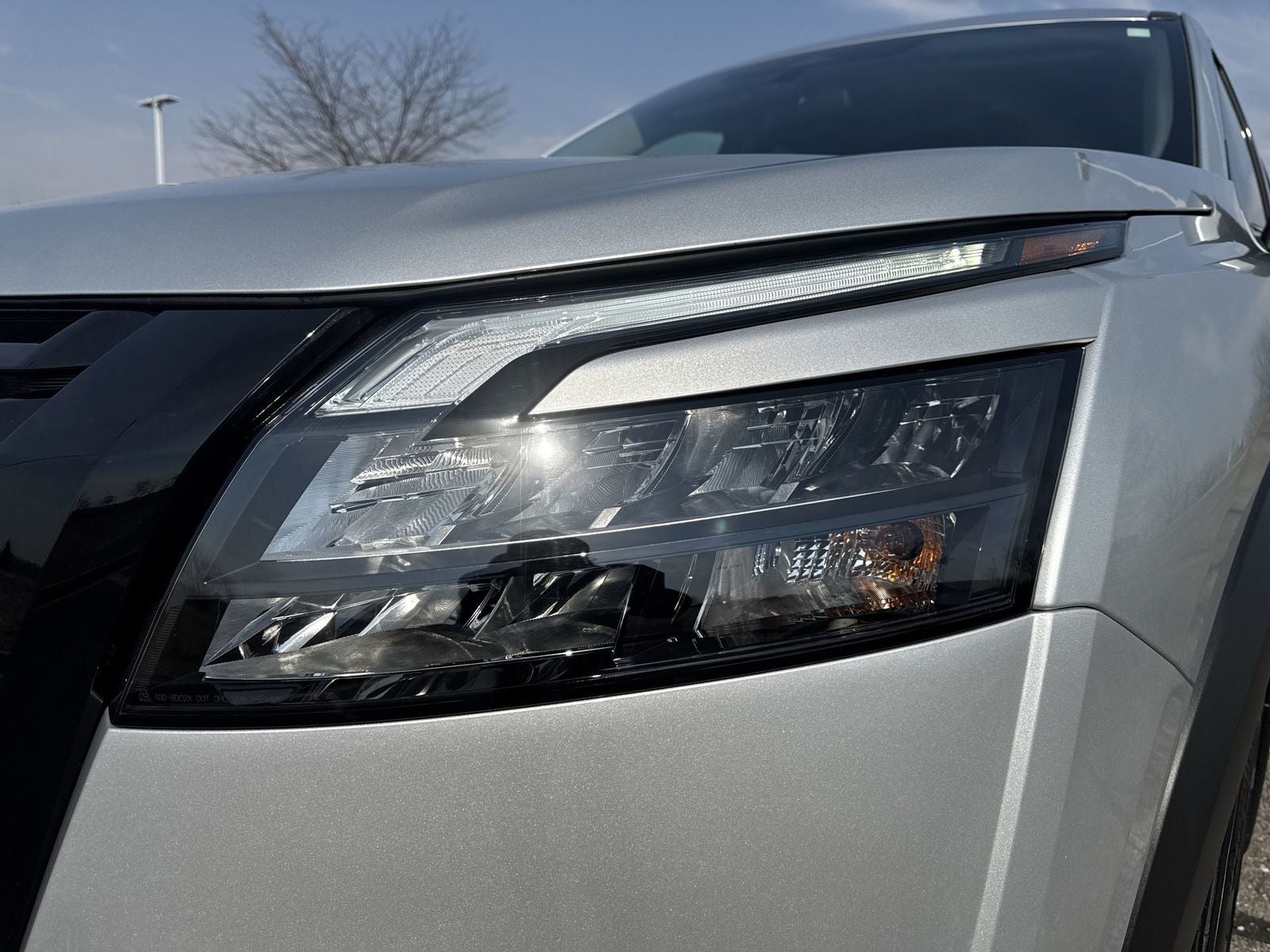 2025 Nissan Pathfinder SV 4WD