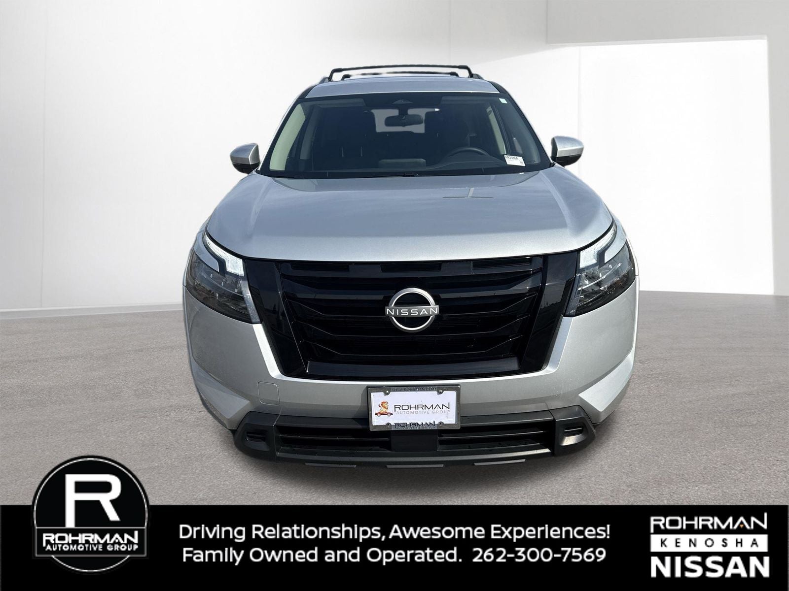 2025 Nissan Pathfinder SV 4WD