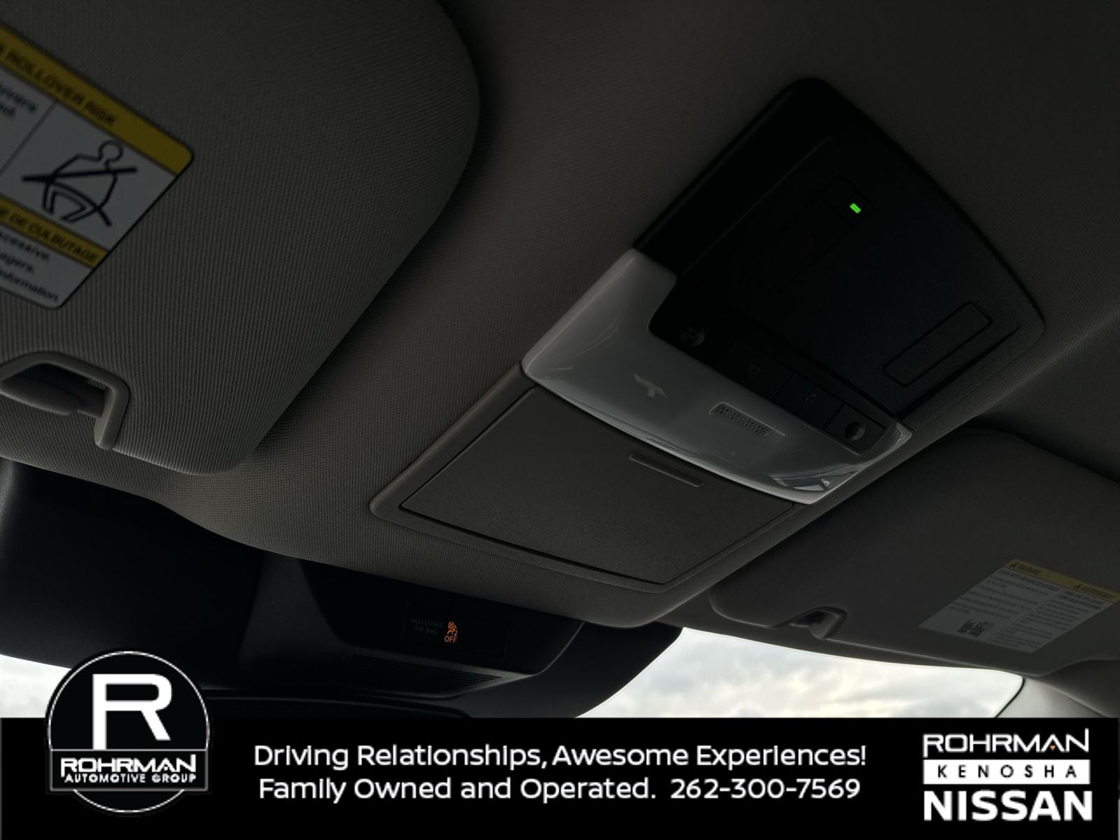 2025 Nissan Pathfinder SV Black Appearance Package