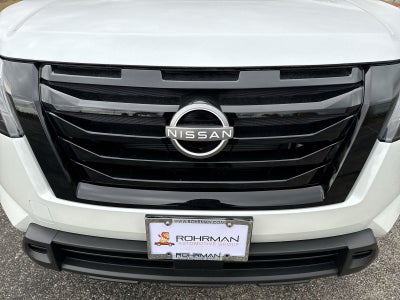 2025 Nissan Pathfinder SV Black Appearance Package